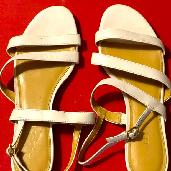 Talbots white leather sandal flats, size 8 EUC - Picture 1 of 5